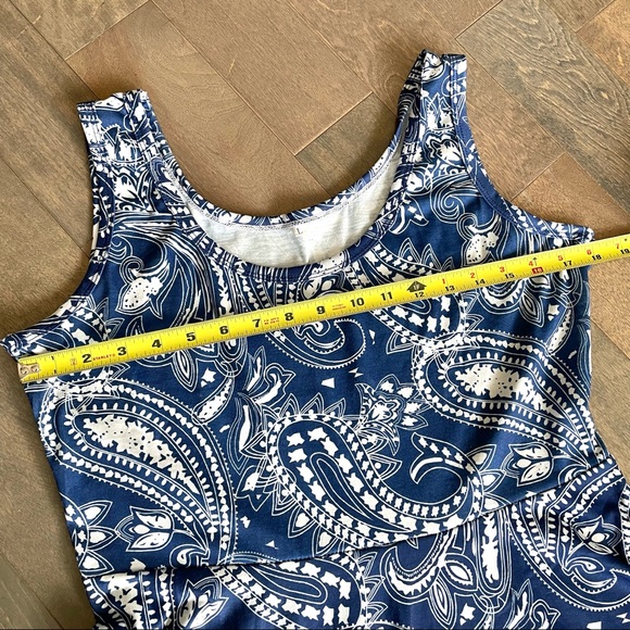 SALE! Paisley Blue and White Dress! - Picture 5 of 5
